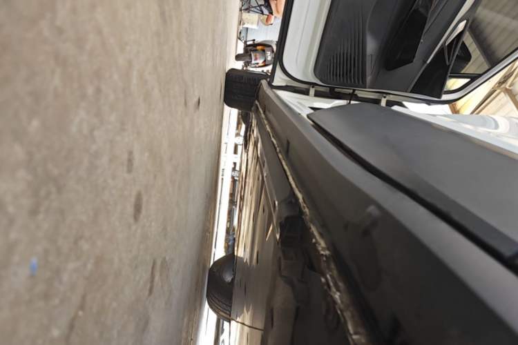 Used Volkswagen ID.4 CROZZ 2022 Pure Edition Limited Edition Left Side Sill