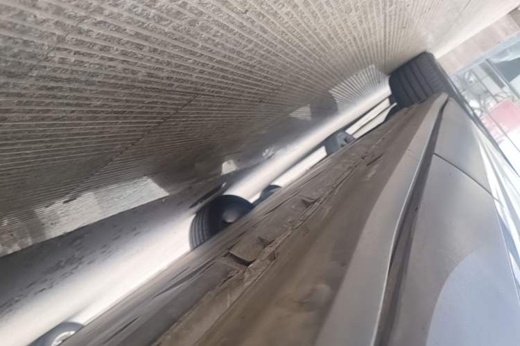 Used Volkswagen ID.4 CROZZ 2022 Long-Range Lite PRO Edition Left Side Sill