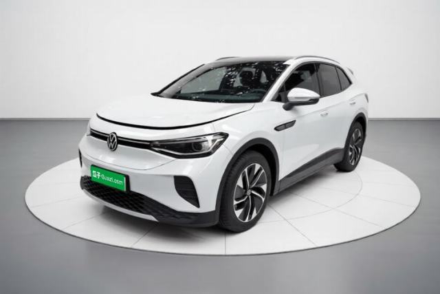 Używany Volkswagen ID.4 CROZZ 2022 Long-Range PURE+ Edition