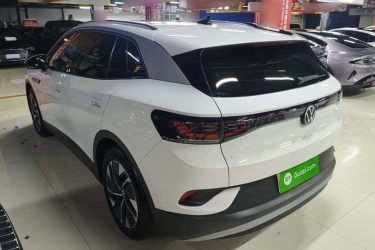 Used Volkswagen ID.4 CROZZ 2022 Standard Range PURE Edition Rear Left 45 Deg