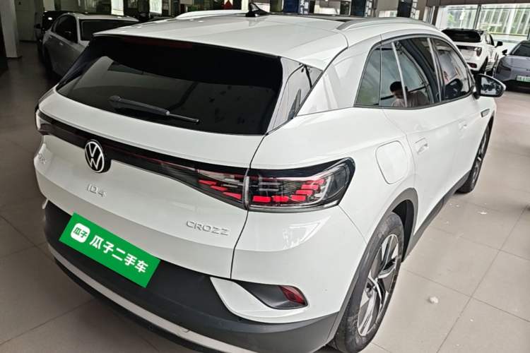 Used Volkswagen ID.4 CROZZ 2022 Pure Edition Limited Edition Rear Right 45 Deg