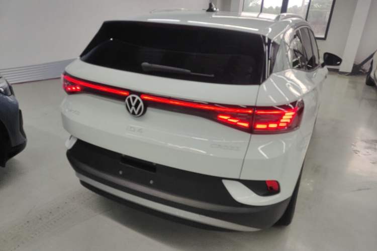 Used Volkswagen ID.4 CROZZ 2022 Long-Range PURE+ Edition Rear Right 45 Deg