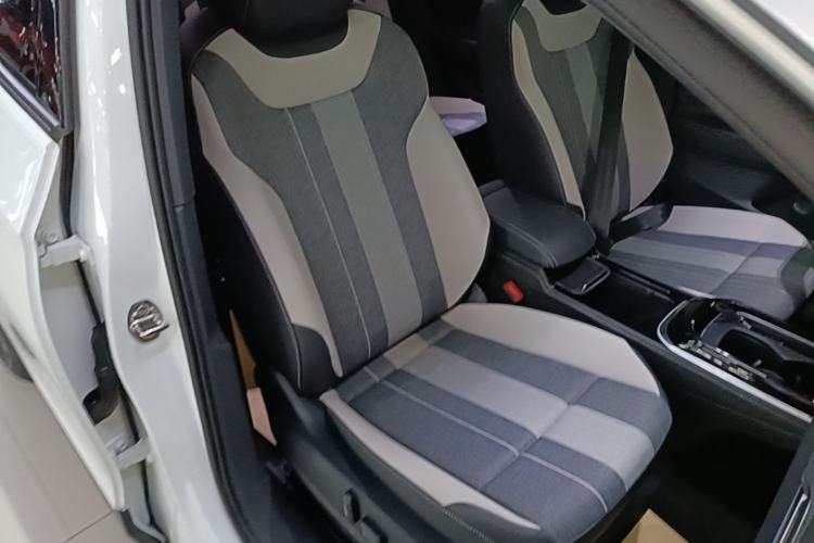 Used Volkswagen ID.4 CROZZ 2022 Pure Edition Limited Edition Right Front Seat