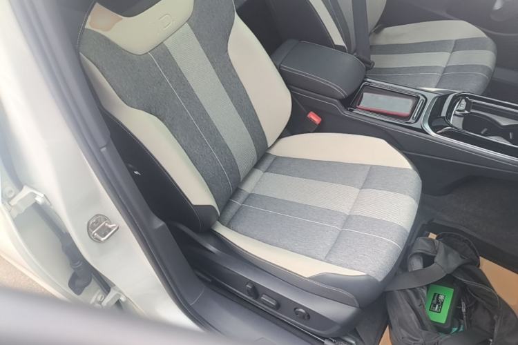 Used Volkswagen ID.4 CROZZ 2022 Pure Edition Limited Edition Right Front Seat
