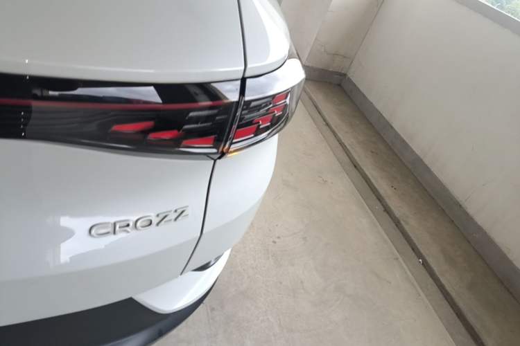 Used Volkswagen ID.4 CROZZ 2022 Long-Range Lite PRO Edition Right Rear Taillight