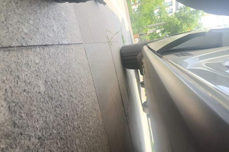 Used Volkswagen ID.4 CROZZ 2022 Pure Edition Limited Edition Right Side Sill