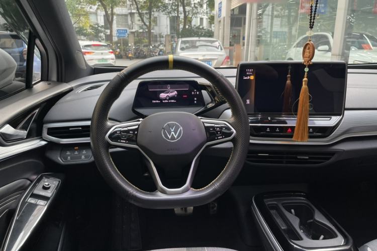 Used Volkswagen ID.4 CROZZ 2022 Long-Range PURE+ Edition Steering Wheel