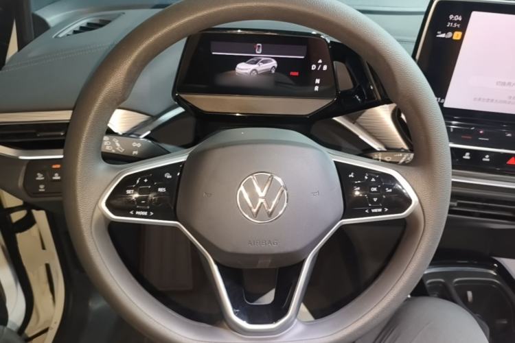 Used Volkswagen ID.4 CROZZ 2022 Standard Range PURE Edition Steering Wheel