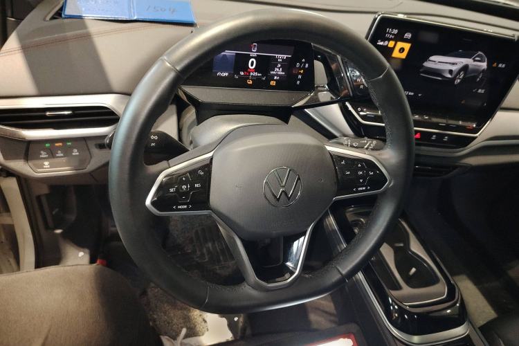 Used Volkswagen ID.4 CROZZ 2022 High-Performance PRIME Edition Steering Wheel