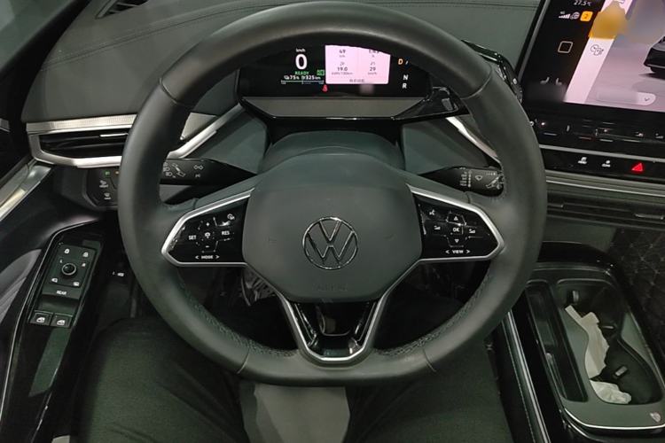 Used Volkswagen ID.4 CROZZ 2022 Long-Range Lite PRO Edition Steering Wheel