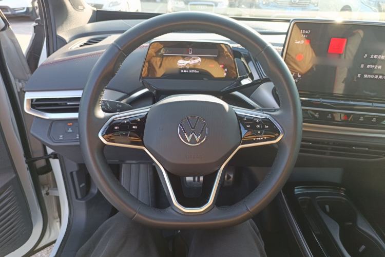 Used Volkswagen ID.4 CROZZ 2022 High-Performance PRIME Edition Steering Wheel