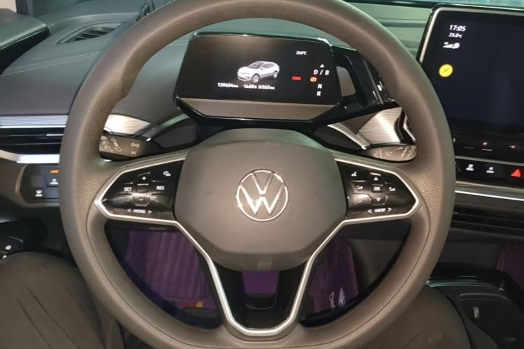 Used Volkswagen ID.4 CROZZ 2022 Long-Range PURE+ Edition Steering Wheel