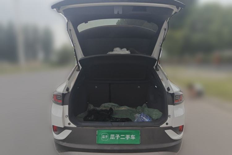Used Volkswagen ID.4 CROZZ 2022 Standard Range PURE Edition Trunk