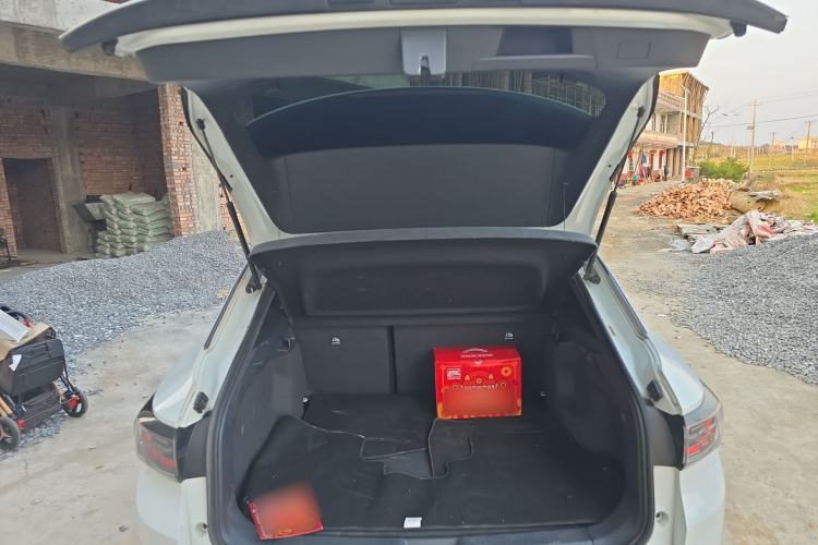 Used Volkswagen ID.4 CROZZ 2022 Standard Range PURE Edition Trunk
