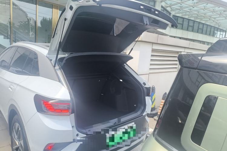 Used Volkswagen ID.4 CROZZ 2022 Pure Edition Limited Edition Trunk