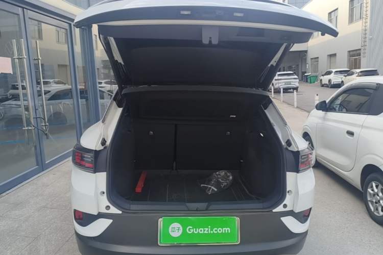 Used Volkswagen ID.4 CROZZ 2022 Long-Range Lite PRO Edition Trunk