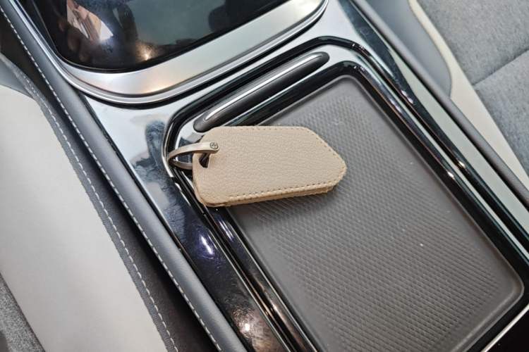 Used Volkswagen ID.4 CROZZ 2022 Standard Range PURE Edition Vehicle Key