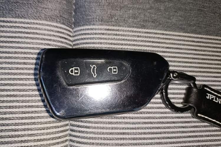 Used Volkswagen ID.4 CROZZ 2022 Pure Edition Limited Edition Vehicle Key