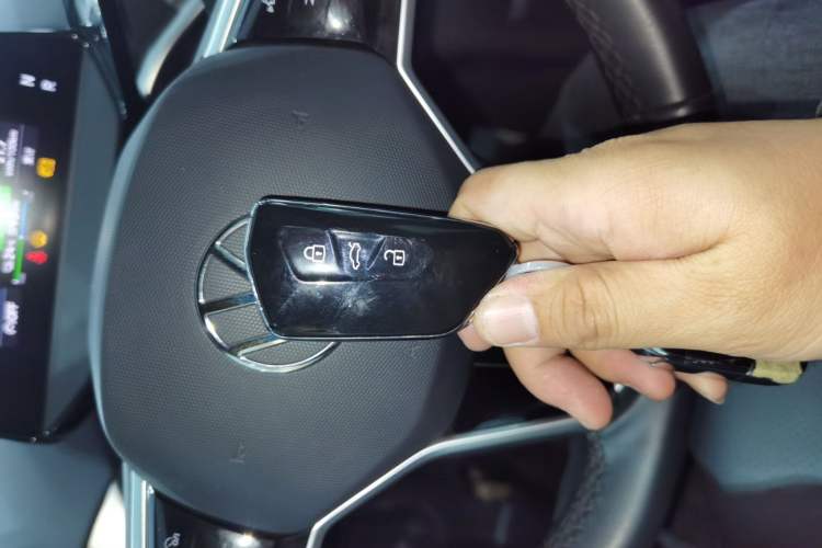 Used Volkswagen ID.4 CROZZ 2022 High-Performance PRIME Edition Vehicle Key