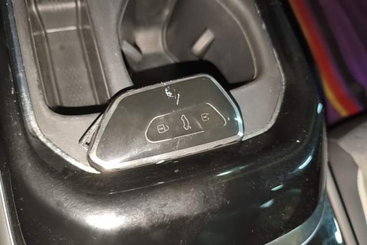 Used Volkswagen ID.4 CROZZ 2022 Long-Range PURE+ Edition Vehicle Key