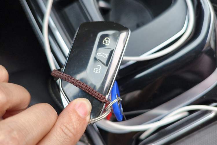 Used Volkswagen ID.4 CROZZ 2022 Long-Range PURE+ Edition Vehicle Key