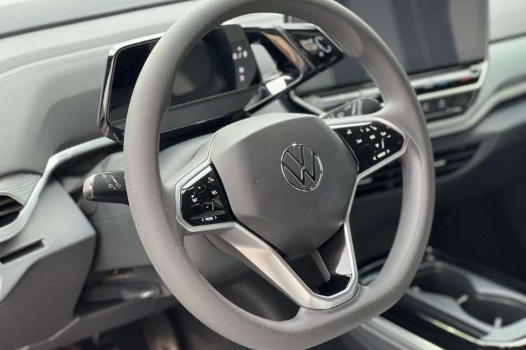 Used Volkswagen ID.4 CROZZ 2024 Pure Edition Limited Edition Interior 2