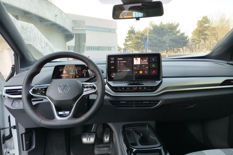 Used Volkswagen ID.4 CROZZ 2024 Pure Edition Limited Edition Interior 3