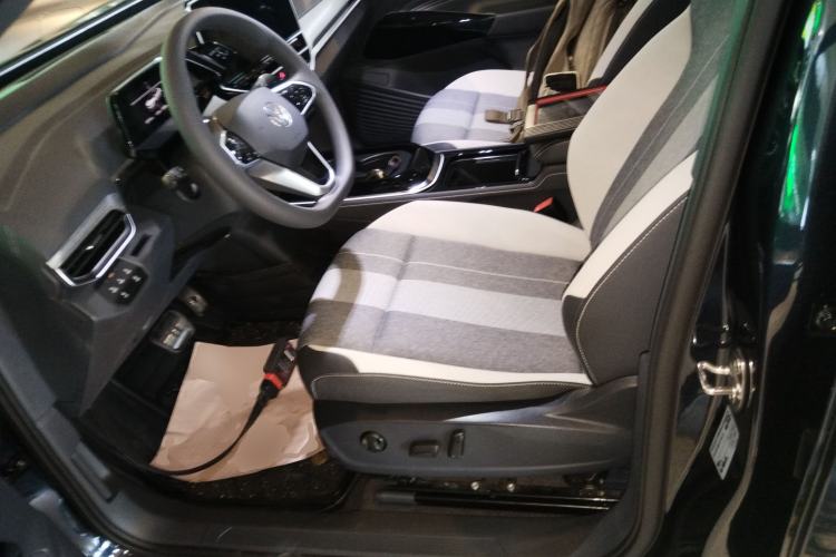 Used Volkswagen ID.4 CROZZ 2024 Pure Edition Limited Edition Left Front Seat