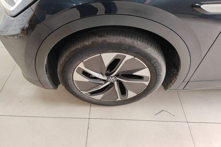 Used Volkswagen ID.4 CROZZ 2024 Pure Edition Limited Edition Left Front Wheel Hub