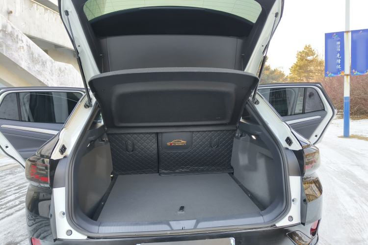 Used Volkswagen ID.4 CROZZ 2024 Pure Edition Limited Edition Trunk