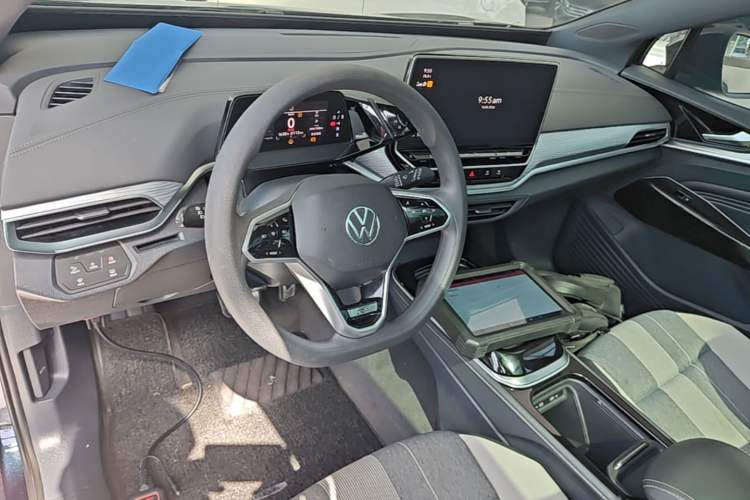 Used Volkswagen ID.4 CROZZ 2024 Pure Edition Limited Edition Center Console