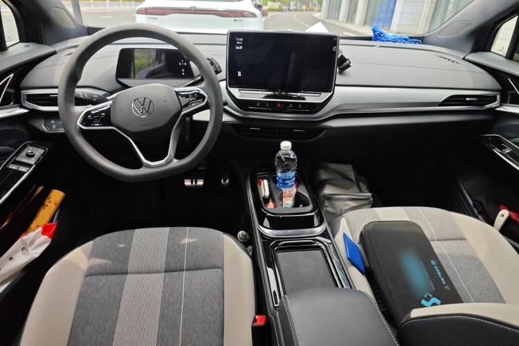 Used Volkswagen ID.4 CROZZ 2024 Pure Edition Limited Edition Center Console