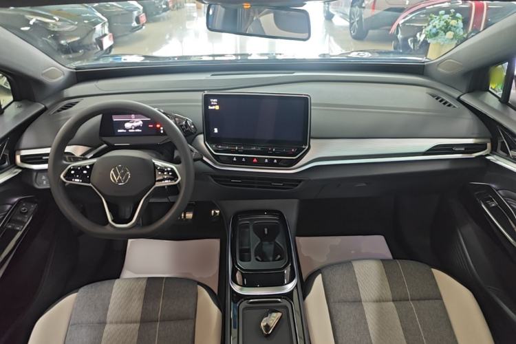 Used Volkswagen ID.4 CROZZ 2024 Pure Edition Limited Edition Center Console