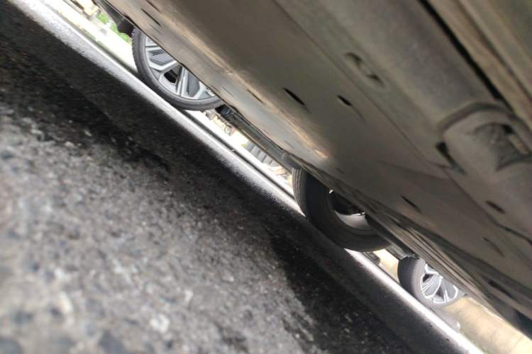 Used Volkswagen ID.4 CROZZ 2024 PURE+ model Chassis Front Right