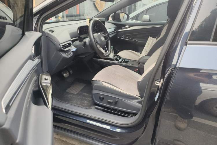 Used Volkswagen ID.4 CROZZ 2024 Pure Edition Limited Edition Driver Seat