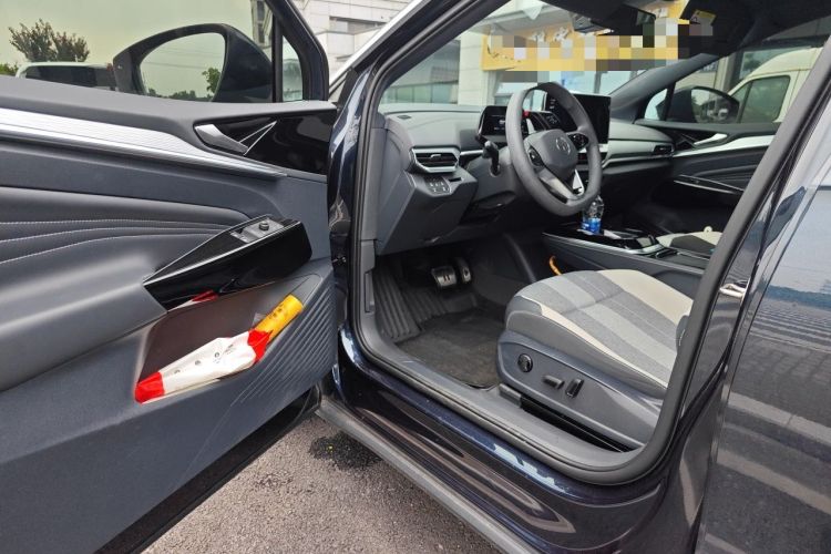 Used Volkswagen ID.4 CROZZ 2024 Pure Edition Limited Edition Driver Seat