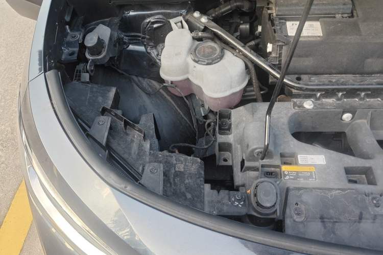Used Volkswagen ID.4 CROZZ 2024 Pure Edition Limited Edition Engine Bay Right