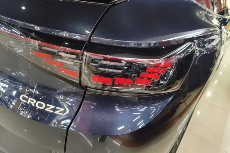 Used Volkswagen ID.4 CROZZ 2024 Pure Edition Limited Edition Exterior 3