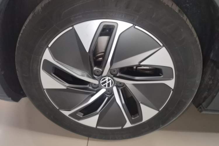 Used Volkswagen ID.4 CROZZ 2024 Pure Edition Limited Edition Exterior 4