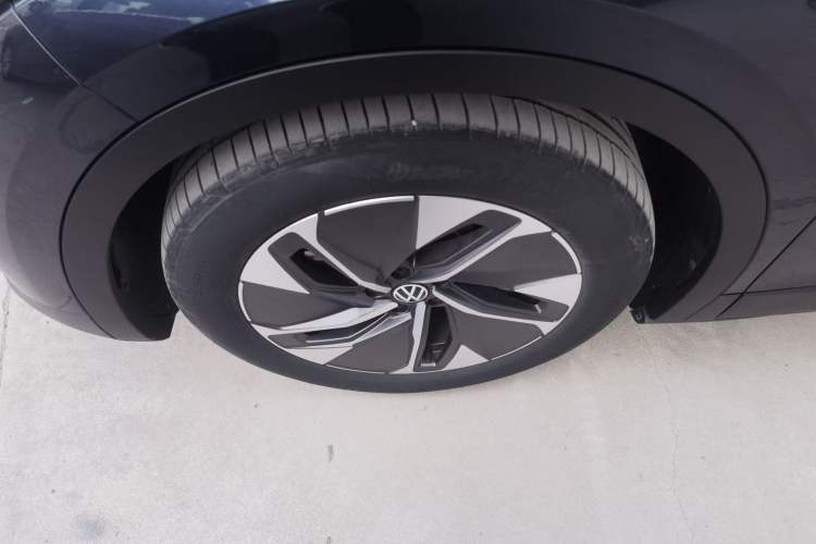 Used Volkswagen ID.4 CROZZ 2024 Pure Edition Limited Edition Exterior 4