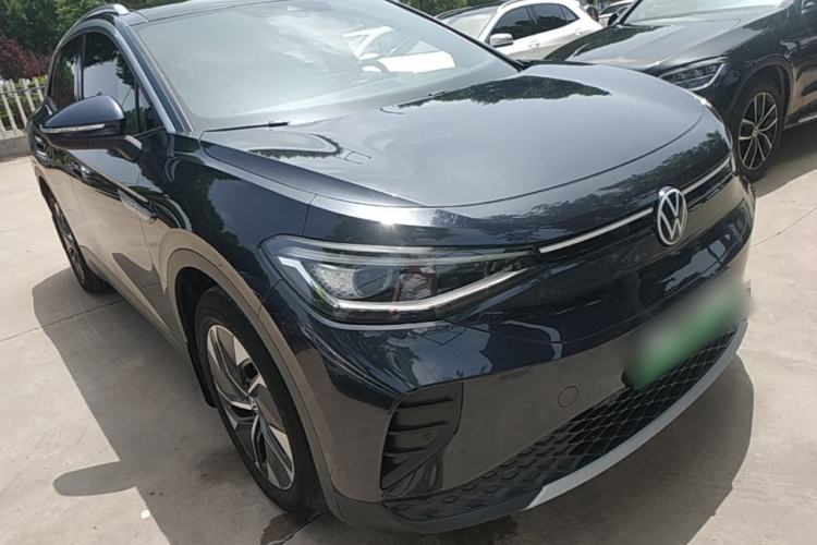 Used Volkswagen ID.4 CROZZ 2024 Pure Edition Limited Edition Front Right 45 Deg