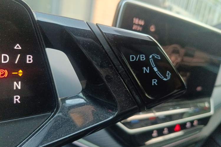 Used Volkswagen ID.4 CROZZ 2024 Pure Edition Limited Edition Gear Lever