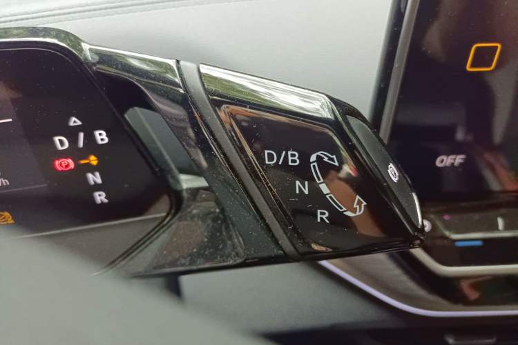 Used Volkswagen ID.4 CROZZ 2024 Pure Edition Limited Edition Gear Lever