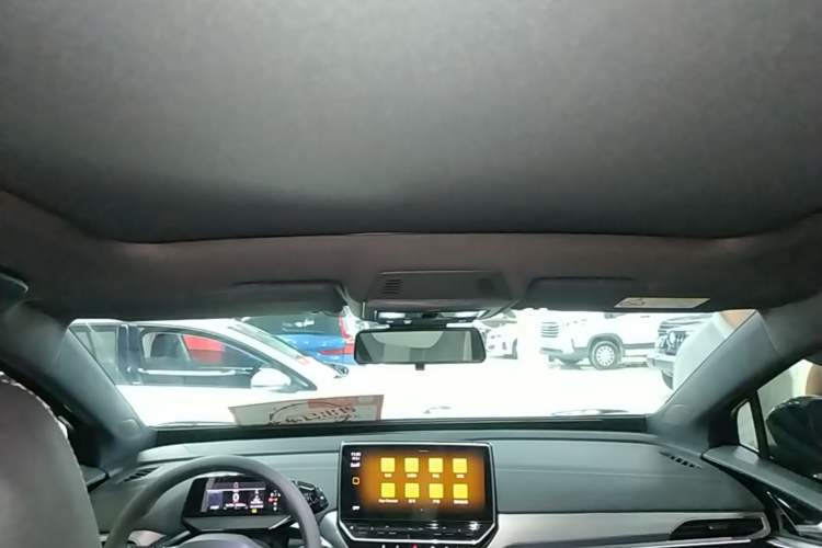 Used Volkswagen ID.4 CROZZ 2024 Pure Edition Limited Edition Headliner