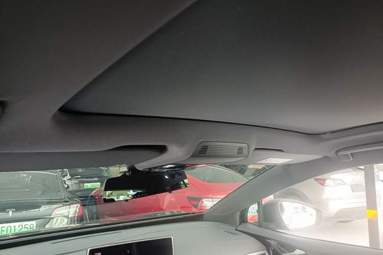 Used Volkswagen ID.4 CROZZ 2024 Pure Edition Limited Edition Headliner