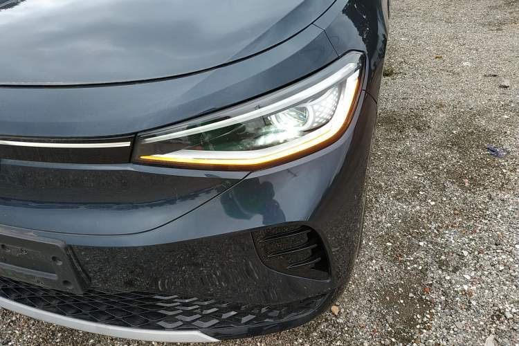Used Volkswagen ID.4 CROZZ 2024 Facelifted PRIME Left Front Headlight