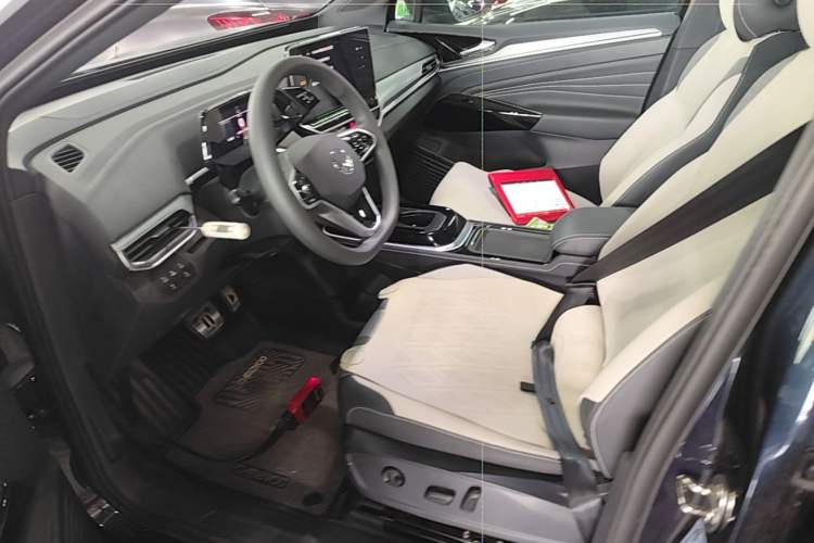Used Volkswagen ID.4 CROZZ 2024 Pure Edition Limited Edition Left Front Seat