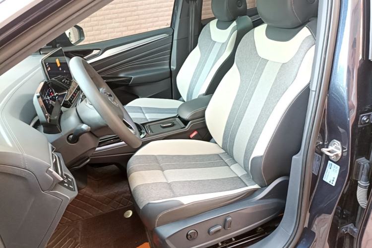 Used Volkswagen ID.4 CROZZ 2024 Pure Edition Limited Edition Left Front Seat