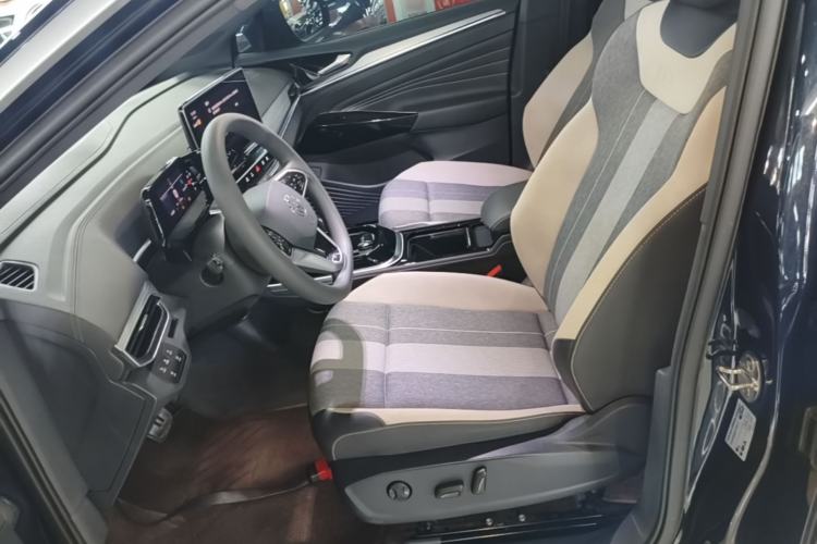 Used Volkswagen ID.4 CROZZ 2024 Pure Edition Limited Edition Left Front Seat