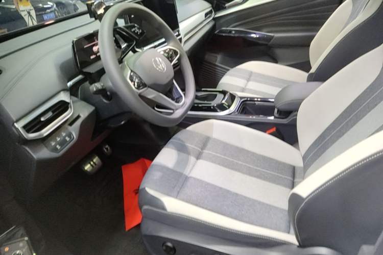 Used Volkswagen ID.4 CROZZ 2024 Pure Edition Limited Edition Left Front Seat